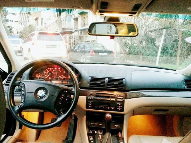 BMW 325 2002, 202,000 km - 2.5 l - Bakı