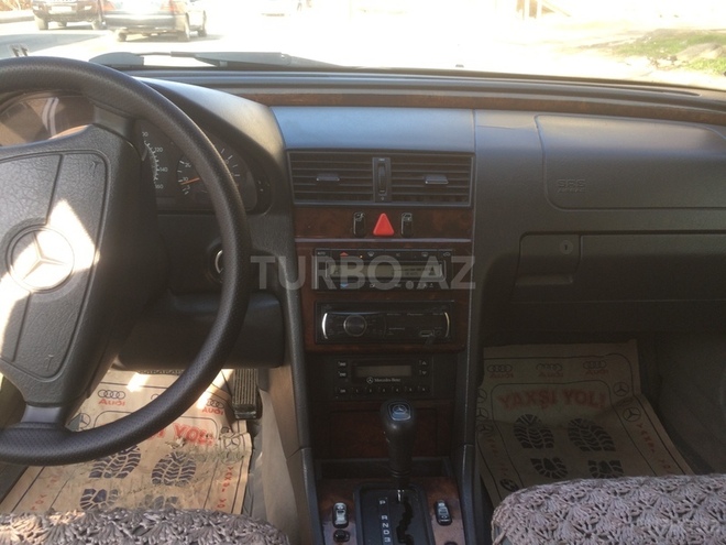 Mercedes C 280 1997, 185,000 km - 2.8 l - Bakı