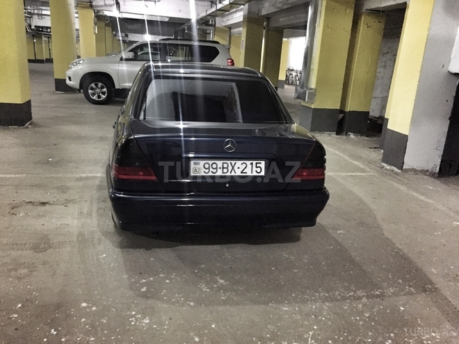 Mercedes C 220 1997, 236,478 km - 2.2 l - Bakı