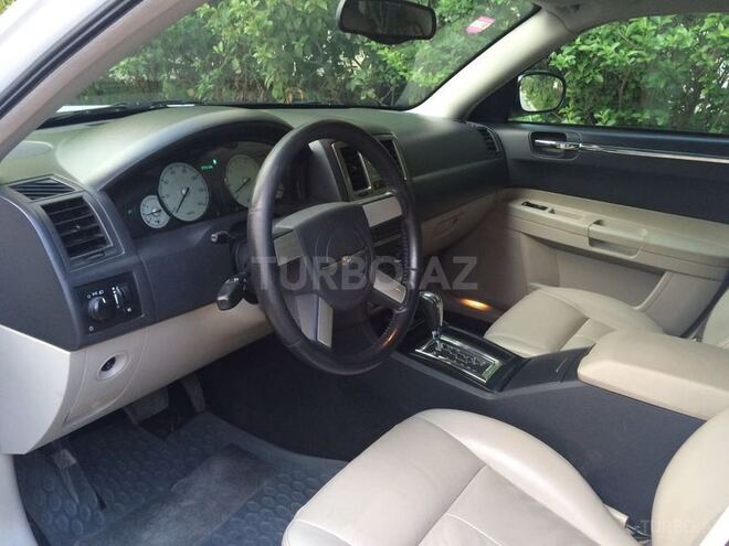 Chrysler 300C 2005, 99,000 km - 3.5 l - Bakı