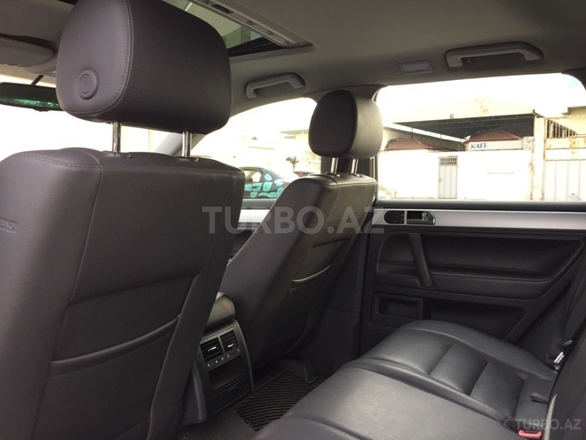 Volkswagen Touareg 2008, 176,598 km - 3.6 l - Bakı
