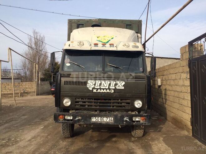 KamAz 53212 1986, 300,000 km - 11.0 l - Sumqayıt