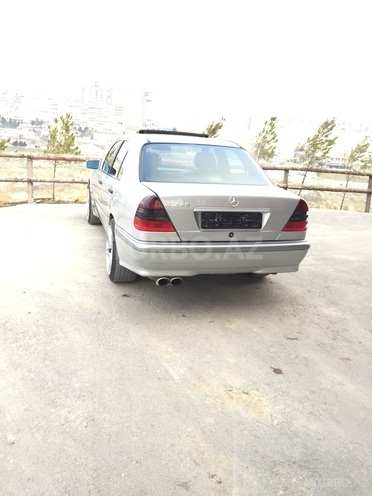 Mercedes C 240 1998, 260,000 km - 2.4 л - Bakı