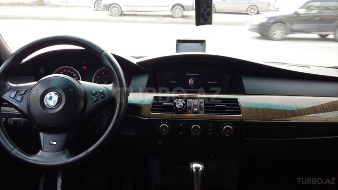 BMW 525 2005, 190,000 km - 2.5 l - Bakı