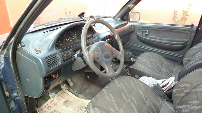 Kia Sportage 1994, 208,000 km - 2.0 l - Bakı