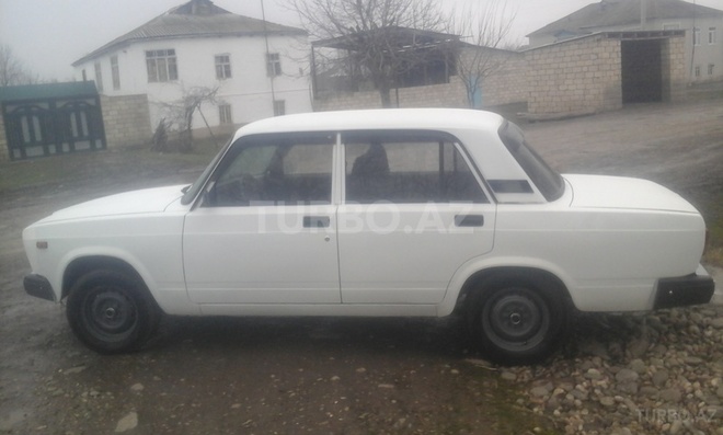 LADA (VAZ) 2107 2010, 135,000 km - 1.6 l - Qusar