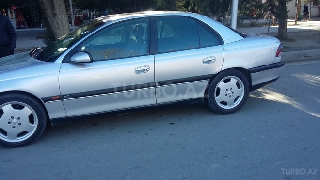 Opel Omega 1998, 393,000 km - 2.0 l - Mingəçevir