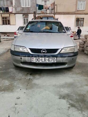Opel Vectra 1998, 200,000 km - 2.0 l - Bakı