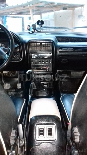GAZ 31105 2004, 119,000 km - 2.3 l - Bakı