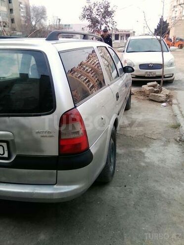 Opel Vectra 1998, 200,000 km - 2.0 l - Bakı