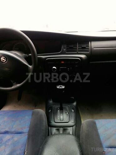 Opel Vectra 1998, 200,000 km - 2.0 l - Bakı