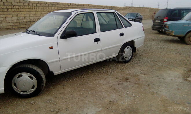 Daewoo Nexia 2011, 100,000 km - 1.5 л - Bakı