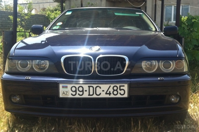 BMW 525 2001, 295,000 km - 2.5 l - Bakı