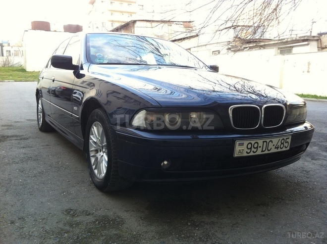 BMW 525 2001, 295,000 km - 2.5 l - Bakı