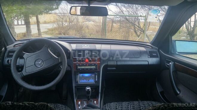 Mercedes C 220 2008, 325,000 km - 2.2 l - Bakı