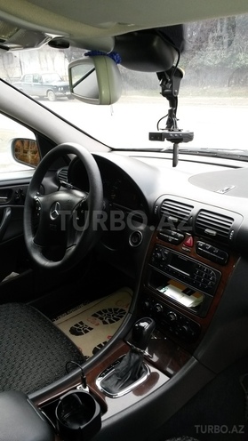 Mercedes C 240 2002, 295,000 km - 2.6 l - Bakı