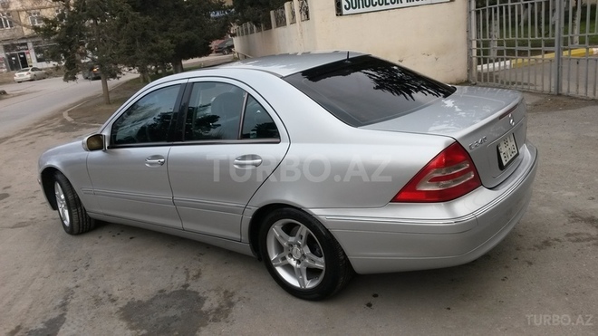 Mercedes C 240 2002, 295,000 km - 2.6 l - Bakı