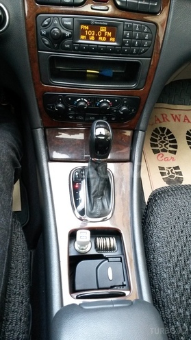 Mercedes C 240 2002, 295,000 km - 2.6 l - Bakı