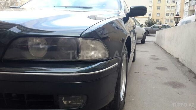 BMW 523 1997, 329,000 km - 2.5 l - Bakı