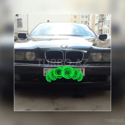 BMW 523 1997, 329,000 km - 2.5 l - Bakı