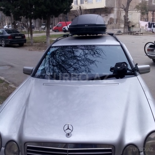 Mercedes E 240 1998, 350,000 km - 2.4 l - Sumqayıt