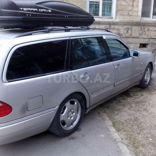 Mercedes E 240 1998, 350,000 km - 2.4 l - Sumqayıt