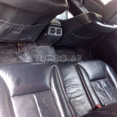 Mercedes E 240 1998, 350,000 km - 2.4 l - Sumqayıt