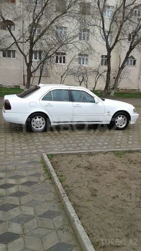 Mercedes C 220 1996, 257,000 km - 2.2 l - Sumqayıt