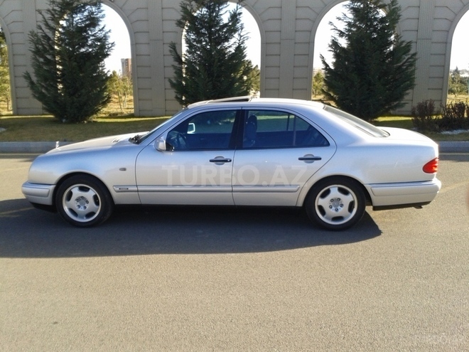 Mercedes E 280 1997, 249,000 km - 0.3 l - Gəncə