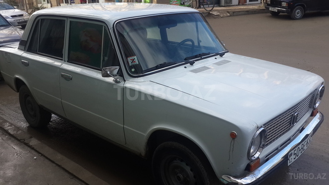 LADA (VAZ) 21011 1986, 350,000 km - 1.3 л - Bakı