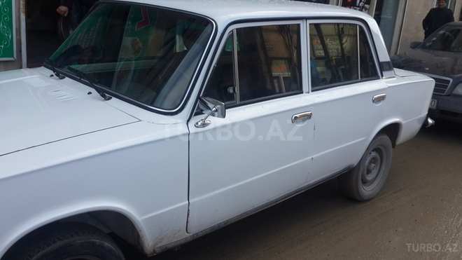 LADA (VAZ) 21011 1986, 350,000 km - 1.3 л - Bakı