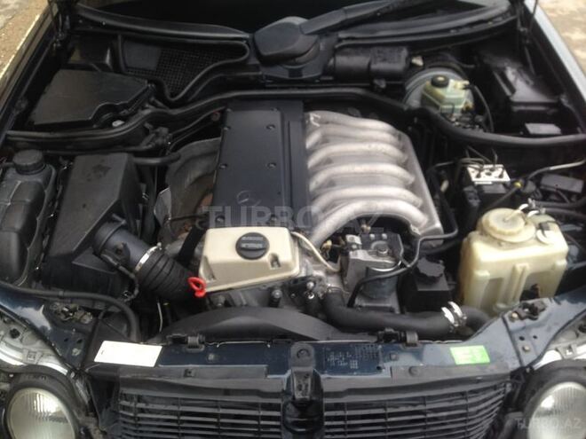 Mercedes E 300 1997, 210,000 km - 3.0 л - Bakı