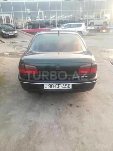 Opel Omega 1998, 260,124 km - 2.0 l - Bakı