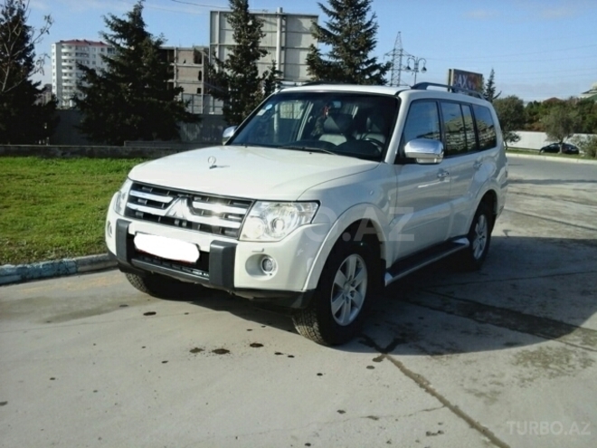 Mitsubishi Pajero 2008, 96,500 km - 3.0 l - Bakı