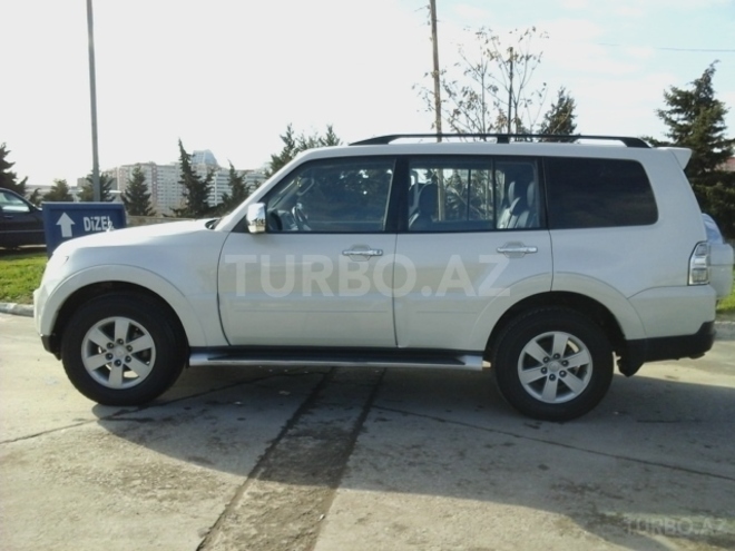 Mitsubishi Pajero 2008, 96,500 km - 3.0 l - Bakı