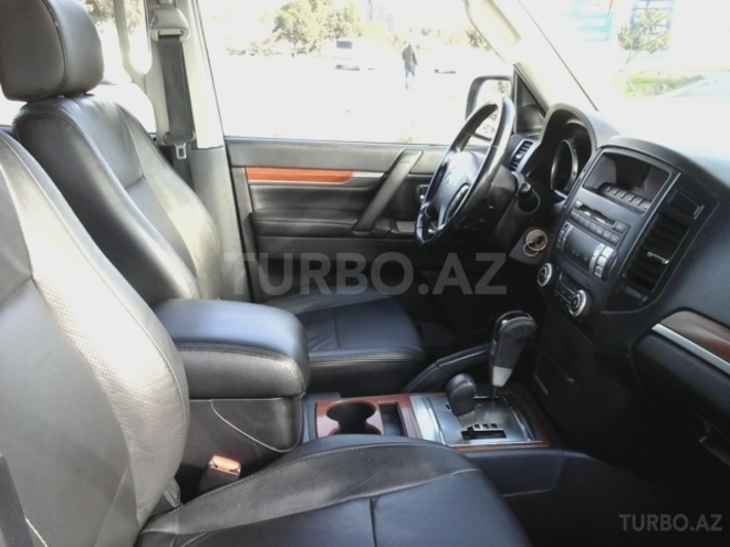 Mitsubishi Pajero 2008, 96,500 km - 3.0 l - Bakı
