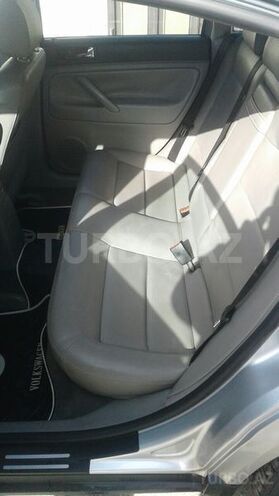Volkswagen Passat 2004, 145,000 km - 1.8 l - Bakı