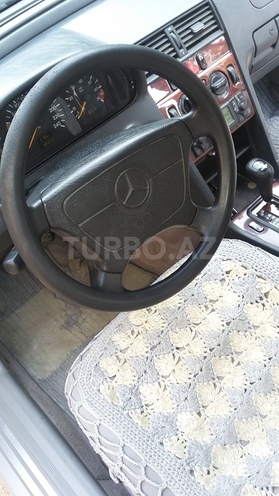 Mercedes C 280 1999, 328,000 km - 2.0 л - Xırdalan