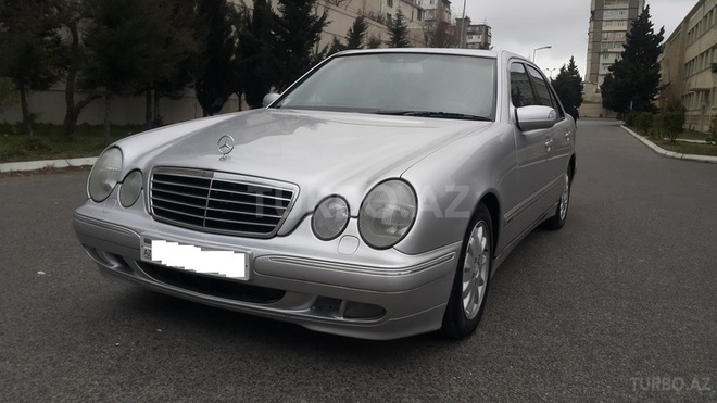 Mercedes E 270 2000, 283,000 km - 2.7 l - Bakı