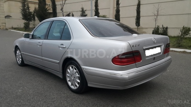 Mercedes E 270 2000, 283,000 km - 2.7 l - Bakı