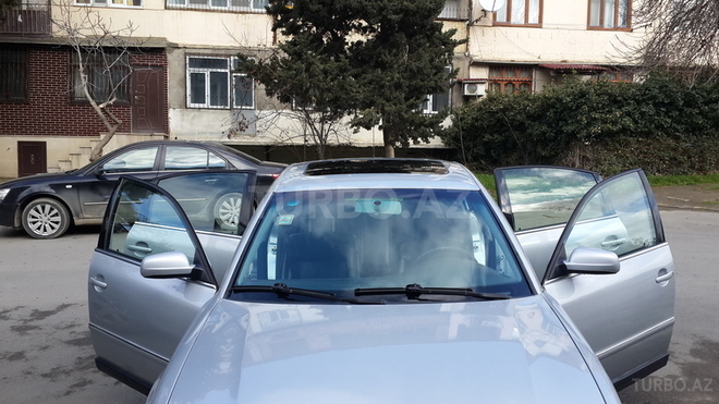 Volkswagen Passat 2002, 225,600 km - 1.8 л - Bakı