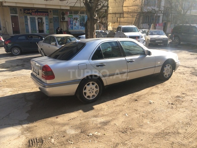 Mercedes C 220 1994, 276,550 km - 2.2 l - Bakı