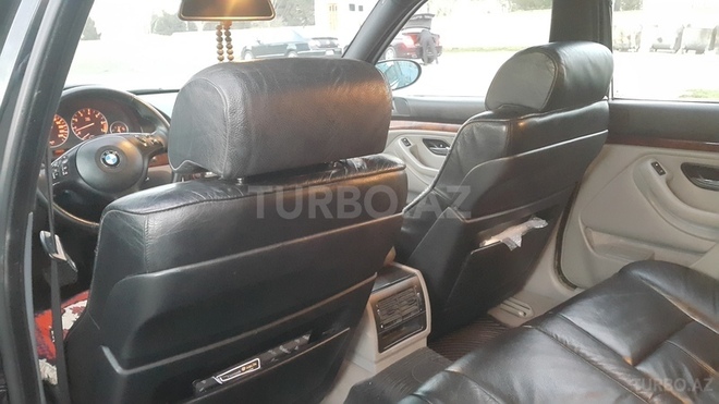 BMW 530 2002, 298,000 km - 3.0 l - Bakı