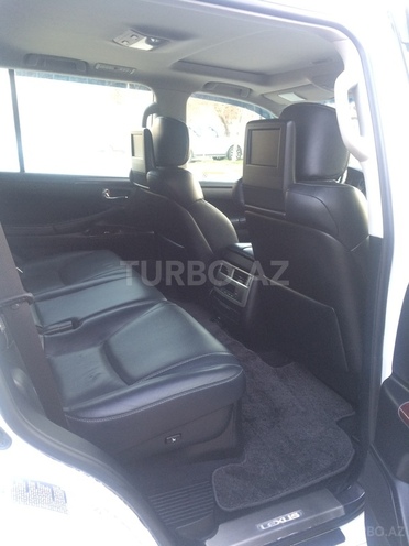 Lexus LX 570 2013, 41,300 km - 5.7 л - Bakı