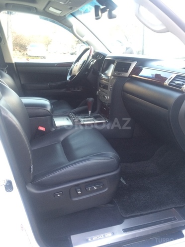 Lexus LX 570 2013, 41,300 km - 5.7 л - Bakı