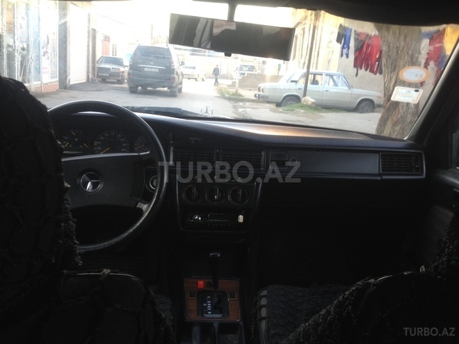 Mercedes 190 1990, 258,760 km - 2.0 l - Bakı