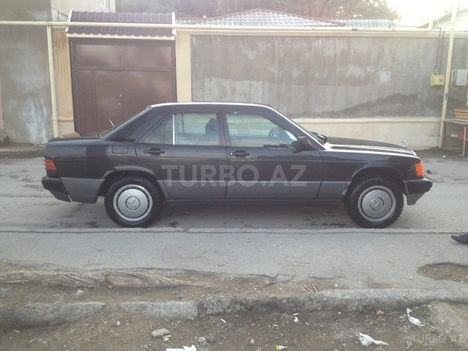 Mercedes 190 1990, 258,760 km - 2.0 l - Bakı