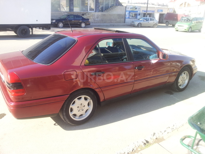 Mercedes C 220 1994, 500,000 km - 2.2 л - Bakı