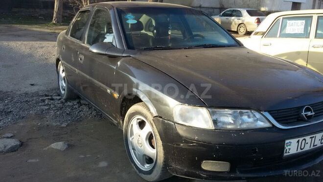 Opel Vectra 1996, 170,000 km - 2.0 l - Bakı
