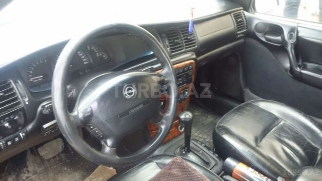 Opel Vectra 1996, 170,000 km - 2.0 l - Bakı